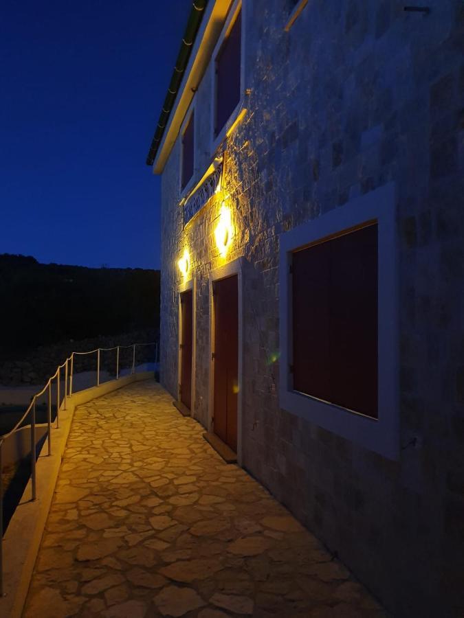 Villa Romantica Лун Екстериор снимка