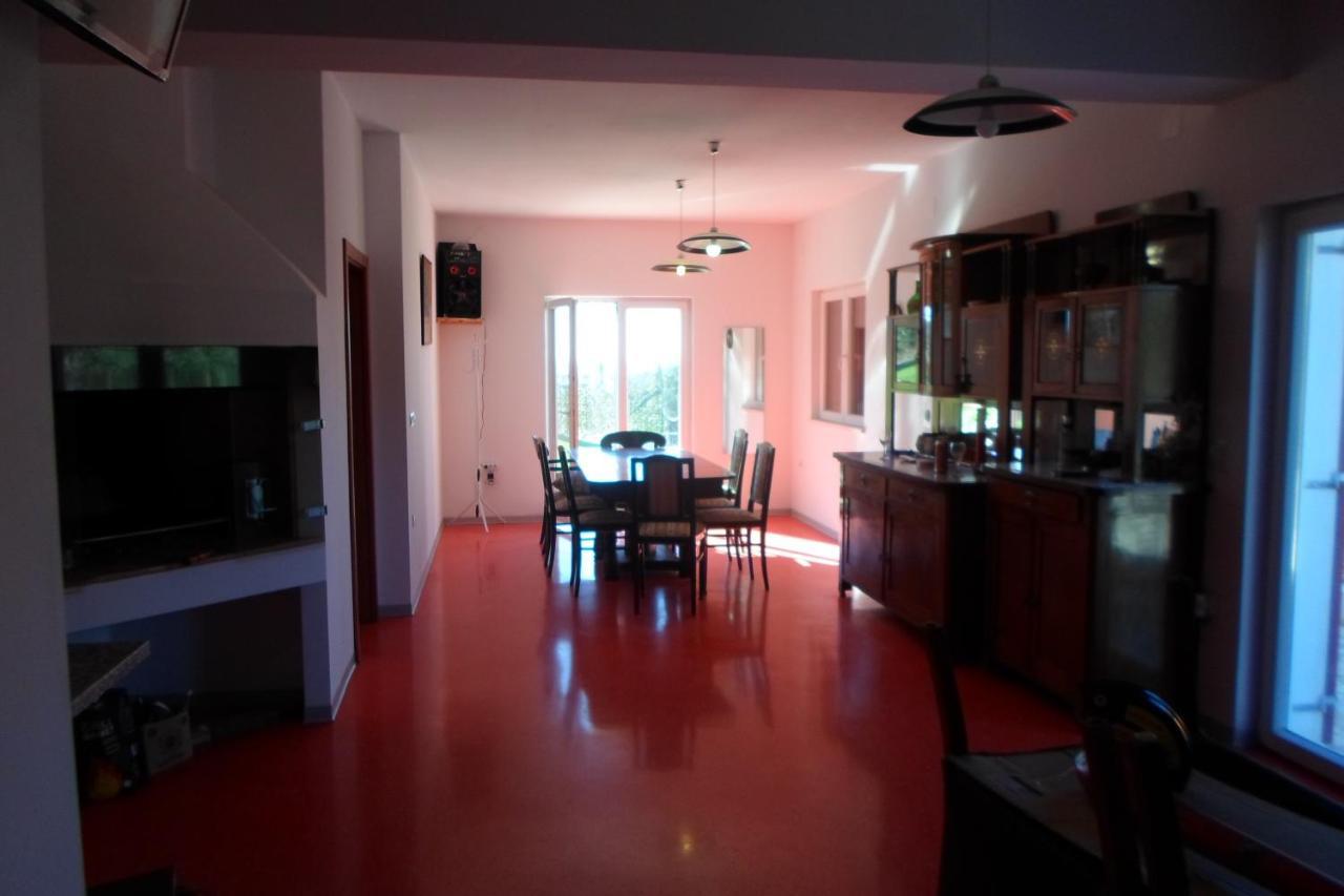 Villa Romantica Лун Екстериор снимка